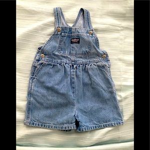 OshKosh b‘gosh jeans short overall